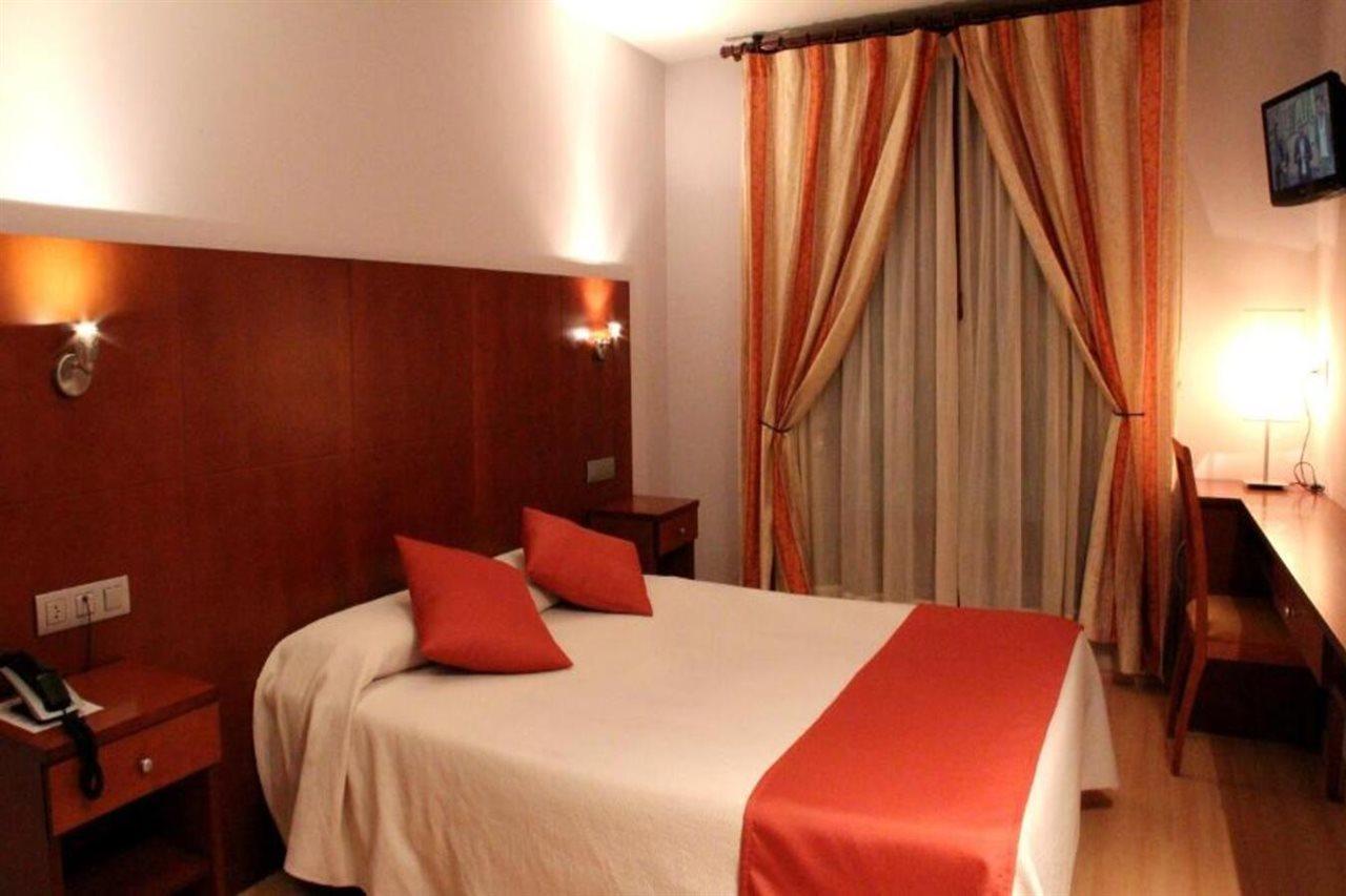 Hotel Jaques Jaca Ngoại thất bức ảnh