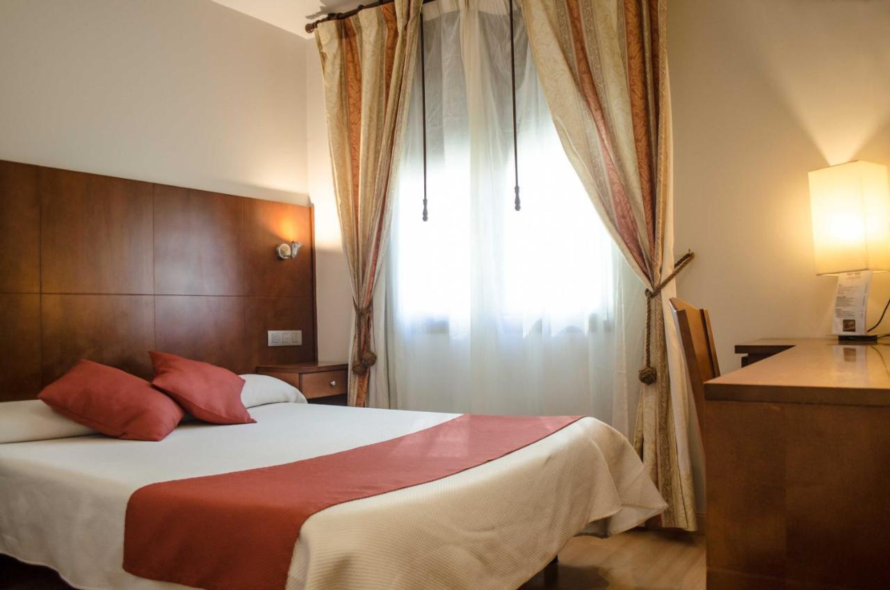 Hotel Jaques Jaca Ngoại thất bức ảnh