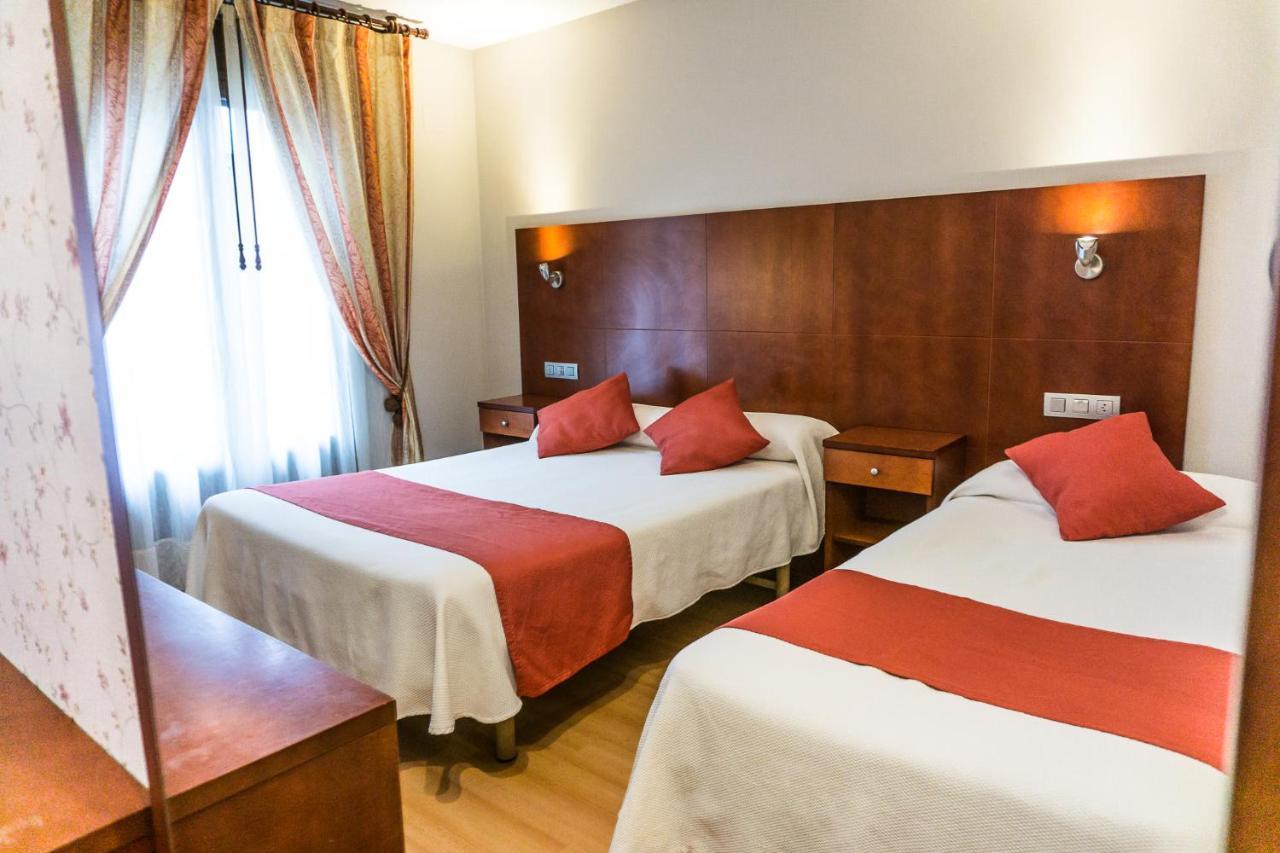 Hotel Jaques Jaca Ngoại thất bức ảnh