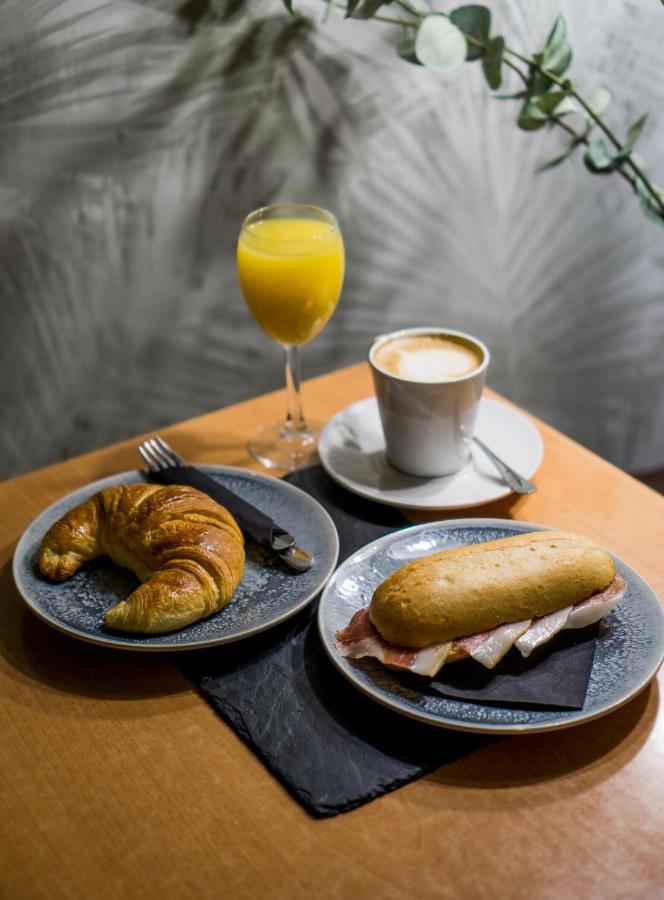 Hotel Jaques Jaca Ngoại thất bức ảnh